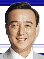 伊藤 興一