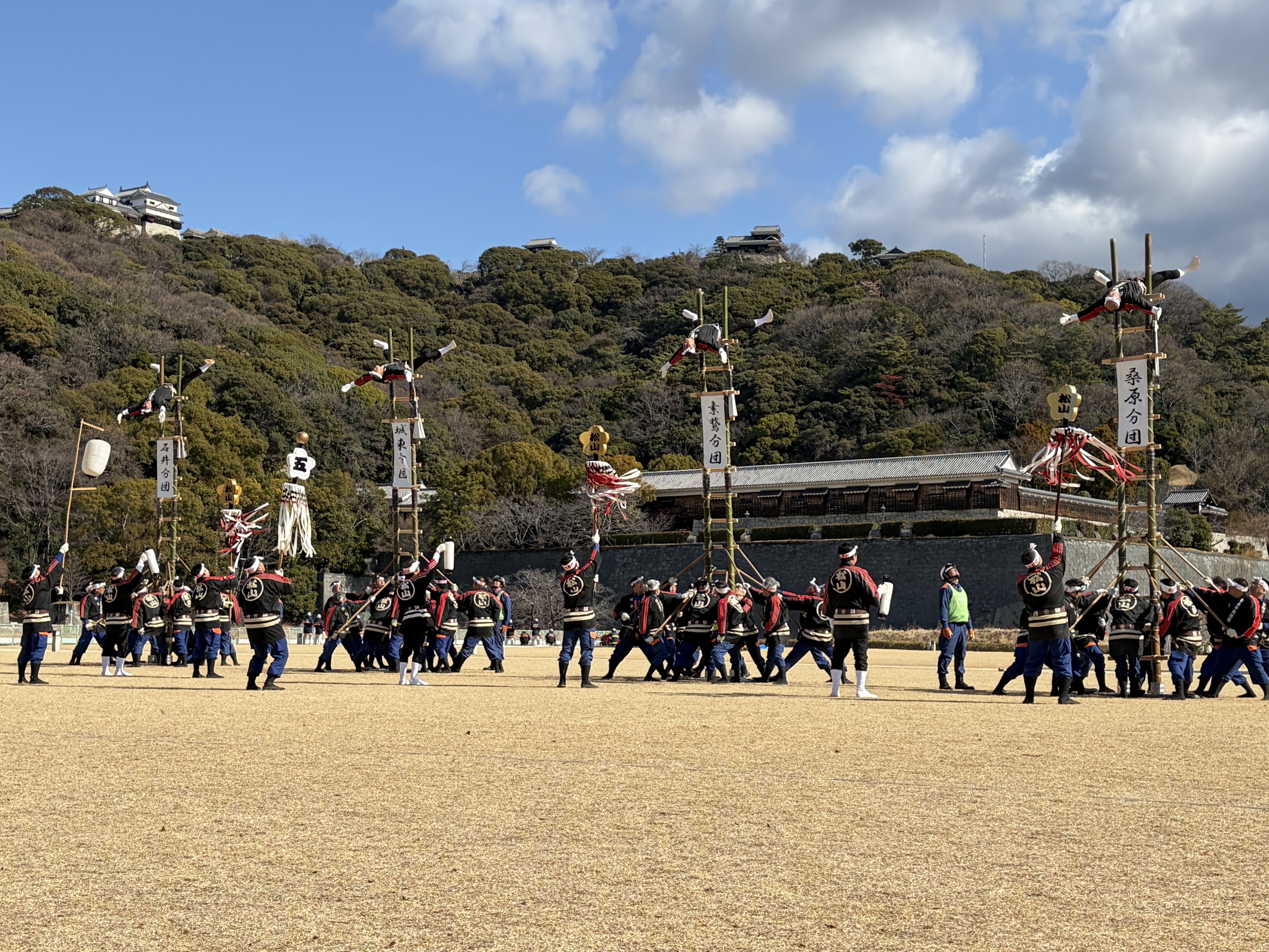 松山市消防出初式に消防団員として参加 ― 令和8年1月から始まった林野火災注意報・警報についてのサムネイル