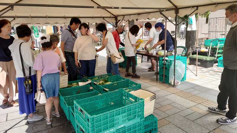 昨日は、郡山産の美味しい野菜がいっぱい売れました！ご来場有難う ...