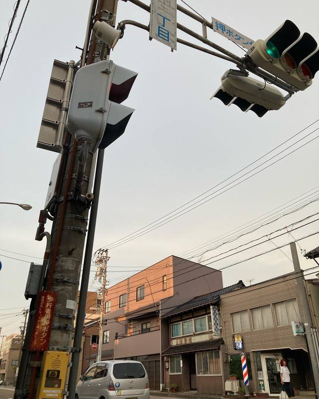 金沢にもある音声ガイド付き押しボタン信号機 視覚障害のある人ばかり