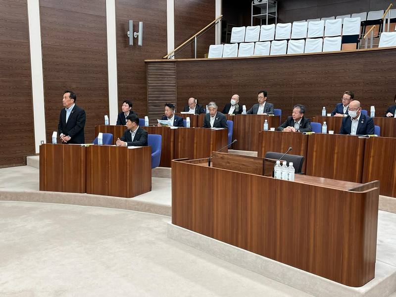 10月24日㈫議会活性化推進特別委員会行政視察 ️初日である本日の視察先は神奈川県秦野市議会で... 中島りゅうじ（ナカジマリュウジ