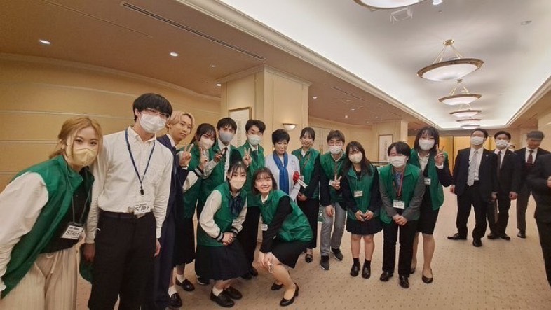 東京都議会副議長で本学塾(本橋弘隆と共に学び育つ塾)塾長の、本橋ひろたかです。 本橋ひろたか(モトハシヒロタカ) | 選挙ドットコム