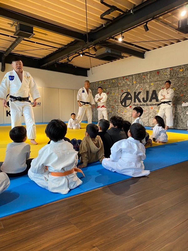 【KJA鈴木桂治柔道アカデミー】（療育・キッズ・シニア）2004年アテネ五輪金メダリストが指導... はじかのひろき（ハジカノヒロキ