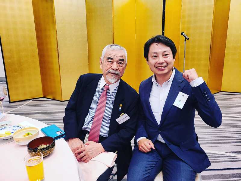 吉田六左衛門元衆議院議員から喝を入れて頂きました‼️新潟東映ホテルの『東映クラブ』で六左衛門先... 石﨑とおる（イシザキトオル