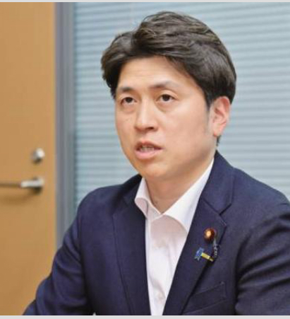 片山公明さんという方が書かれたものです。 政治資金規制法改正案与党案を公明党主導で取りまとめました。 - 片山