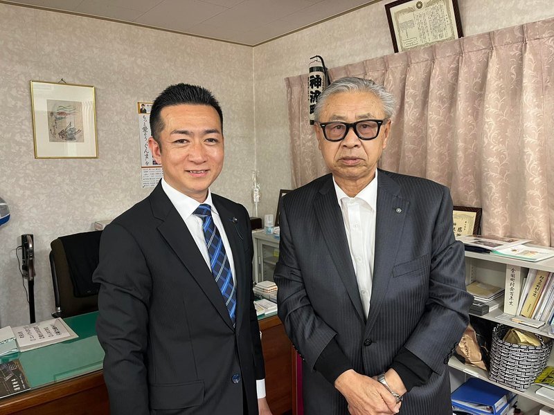 今日は神流町の田村町長と、上野村の黒澤村長に新年のご挨拶に伺いまし