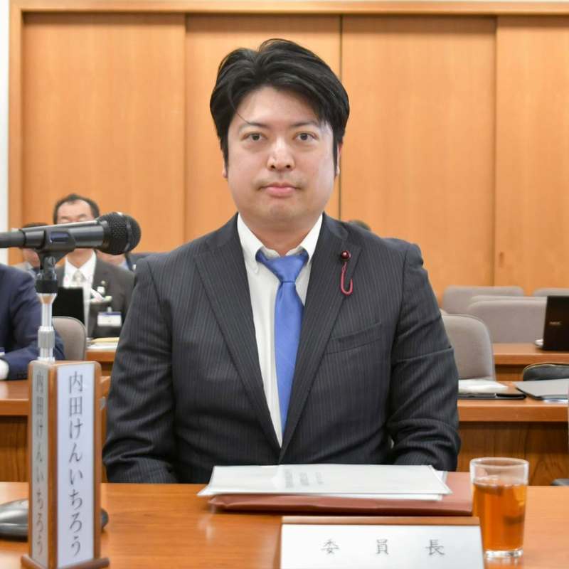 ?予算審査特別委員会2日目に委員長として出席しました。 - 内田 