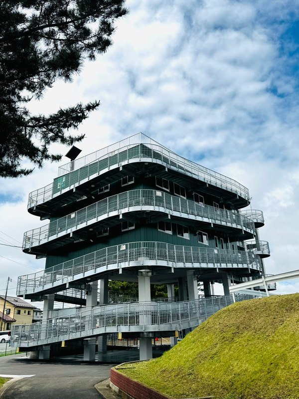 津波避難タワーと防災訓練】本日は東松島市の防災訓練。 - 高橋しゅう 津波避難タワーと防災訓練】本日は東松島市の防災訓練。 - 高橋しゅう
