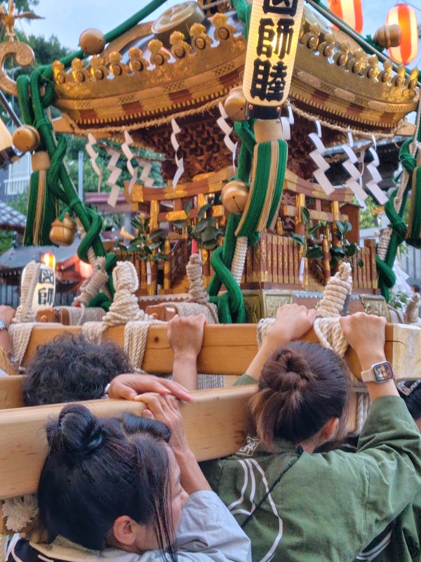 昨日6日は、図師町熊野神社の秋祭りで、私は図師睦の会員皆様で朝から