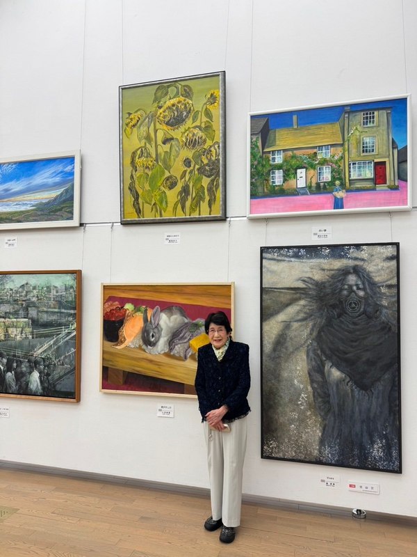 美術家にとって大変名誉である二紀展に、祖母が初挑戦、初入選いたし