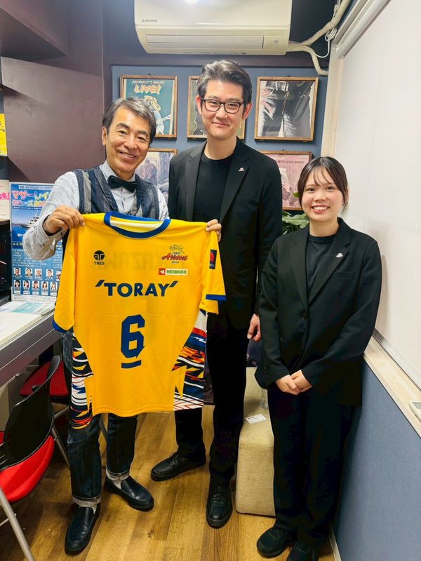 12/6（土）15:05東レアローズの試合開始（YMITアリーナにて