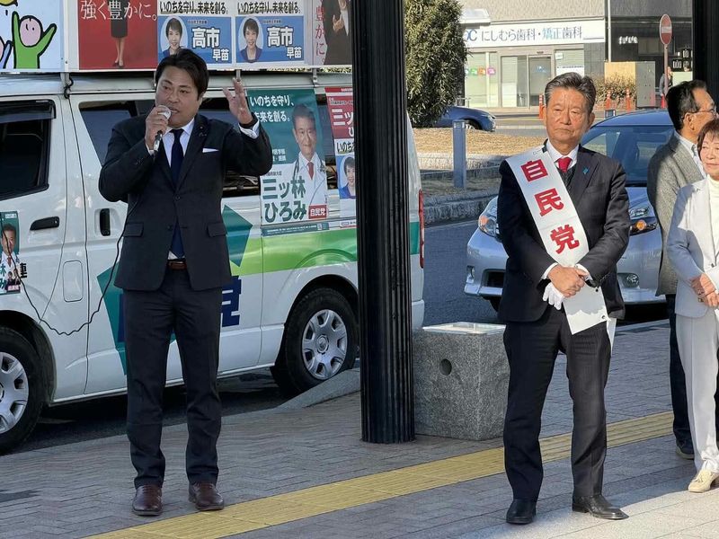 昨日は三ツ林ひろみ自民党埼玉県第13選挙区支部長による蓮田駅前街頭