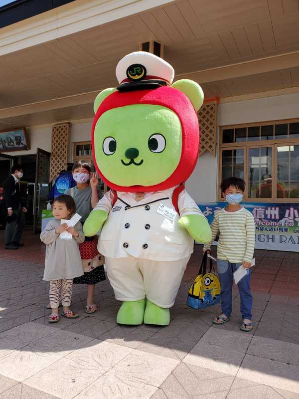 佐久市☀️本日、JR#小海線#中込駅に『※#アルクマ』駅長が来ました