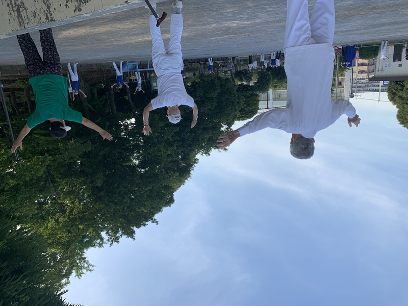 暑さ疲れは吹きとばせ 7277164-e.jpg