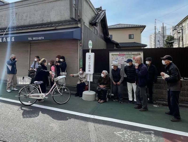 悲願だったみどりバス北町ルートの新たなバス停「北町一丁目中央」が本日より開設されました。 井上勇一郎(イノウエユウイチロウ) | 選挙ドットコム