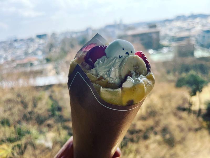 学園東町にキッチンカークレープ屋765crepeさんオープン♪本日と
