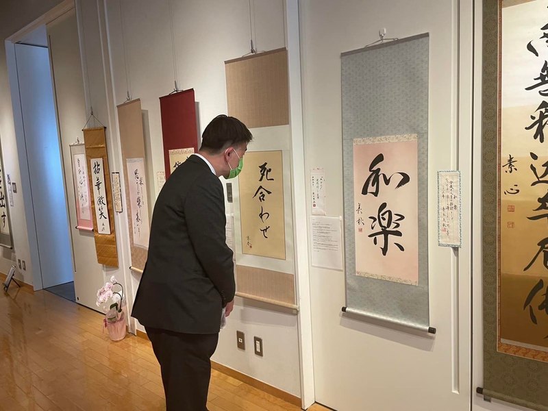 【中古】 人生は六十歳から/日本文学館/千葉春湖 中古】 人生は六十歳から/日本文学館/千葉春湖 中古】 人生は