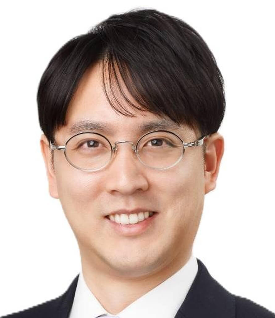 坪田こうすけ