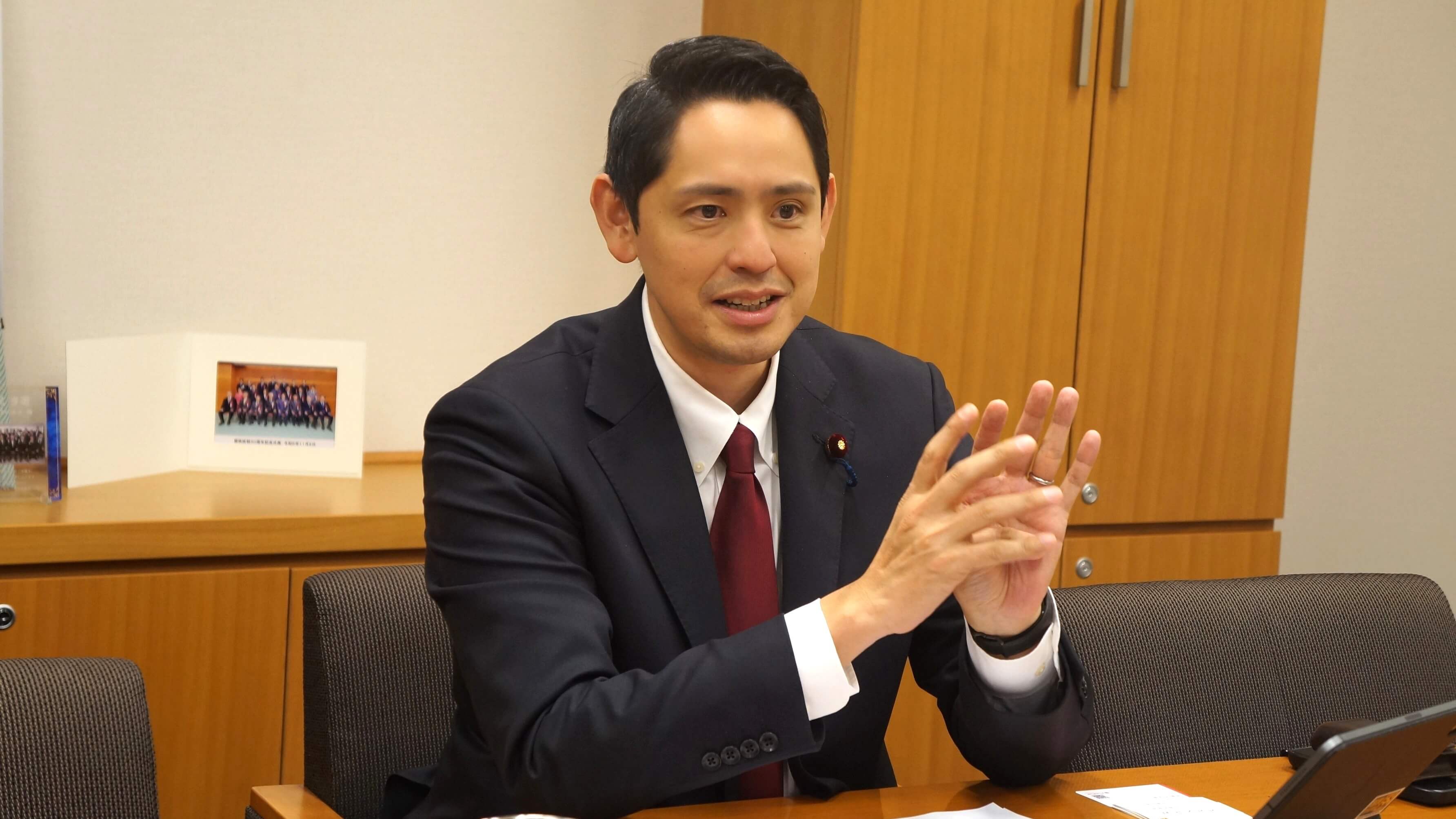 深作ヘスス（フカサクヘスス）｜政治家情報｜選挙ドットコム