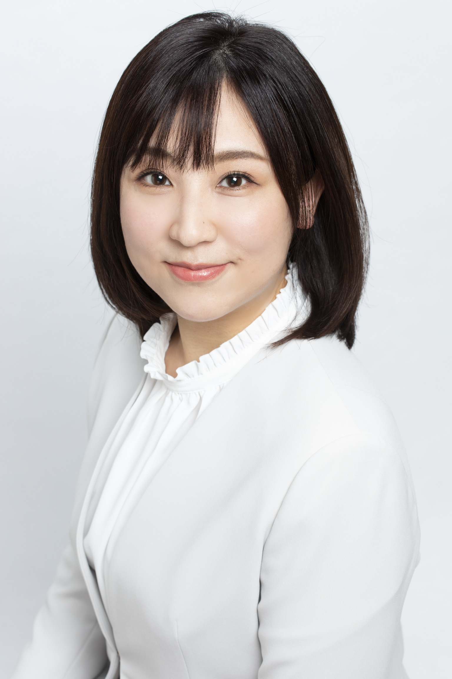 小野 ゆりこ