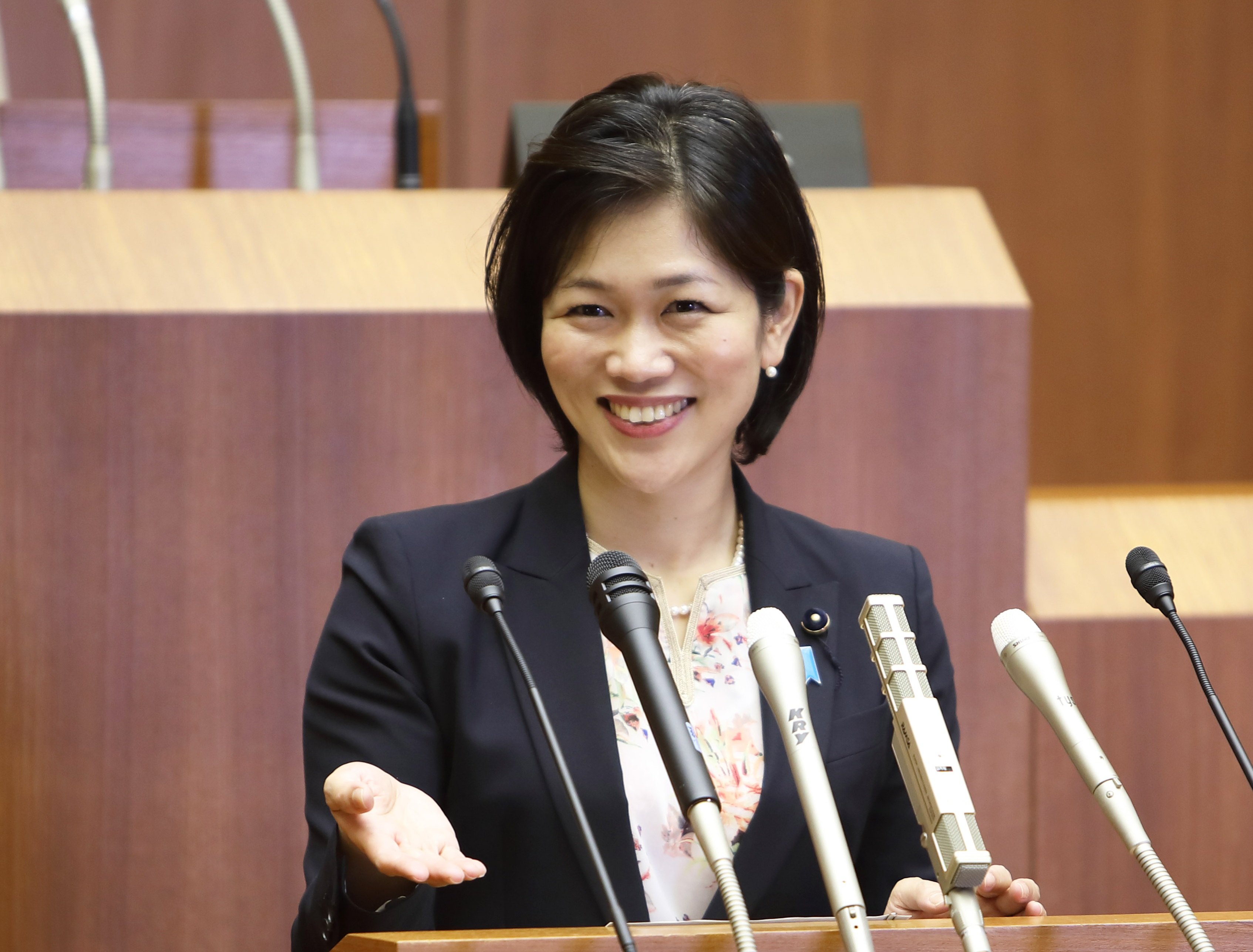 有近 まちこ