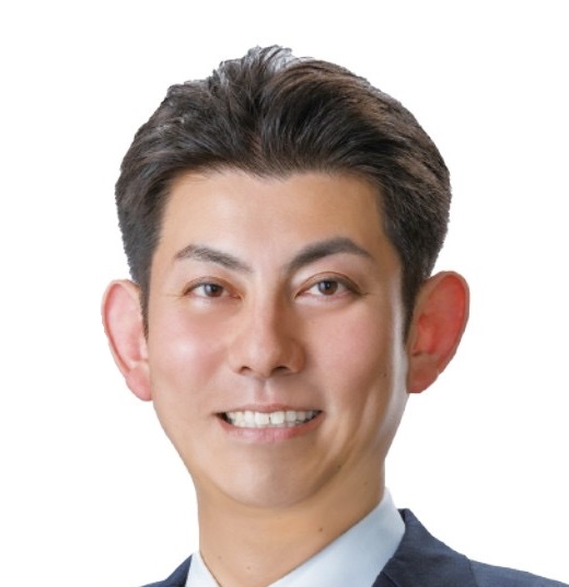 岡 ゆうや