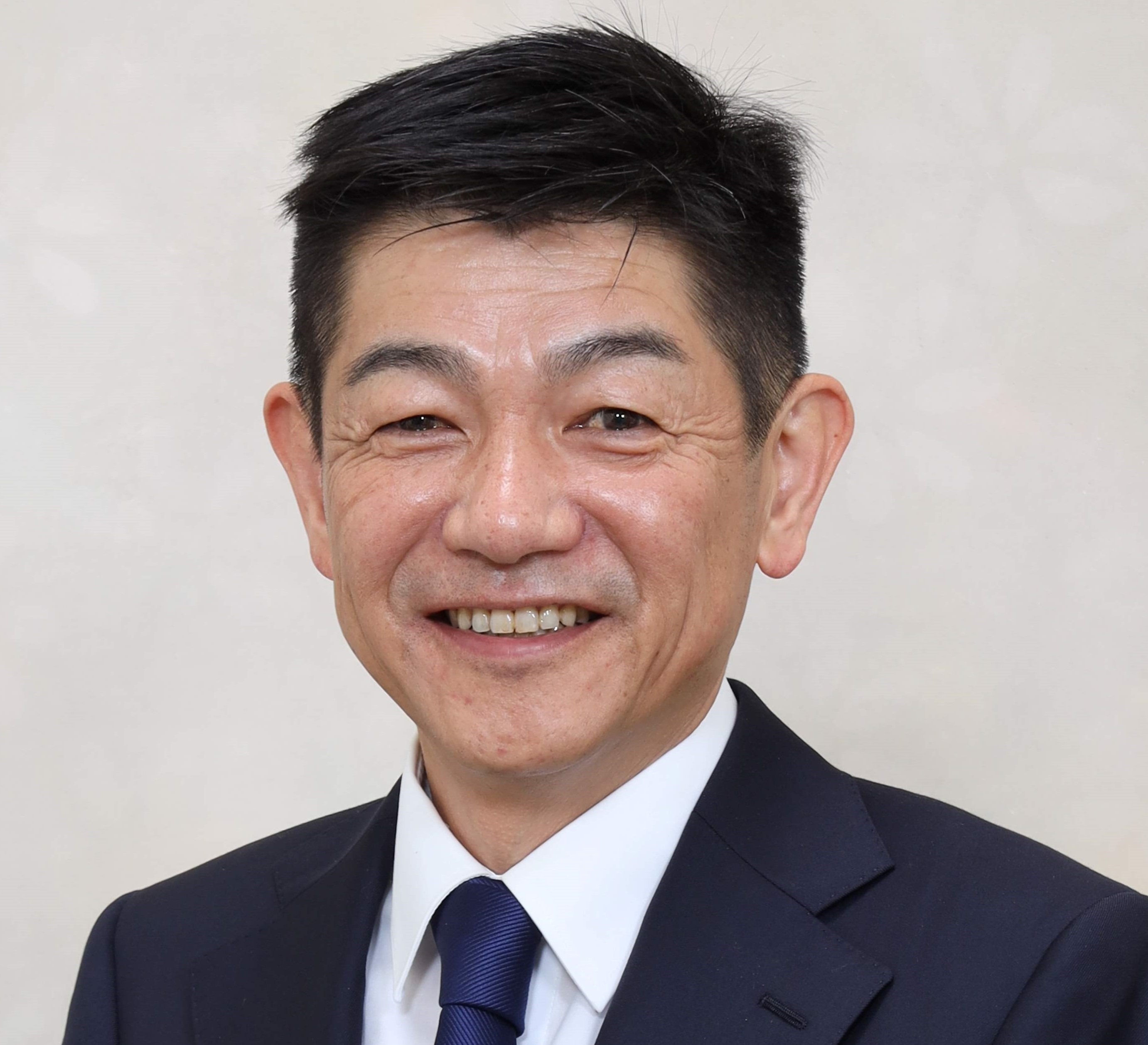 やまが 敏宏