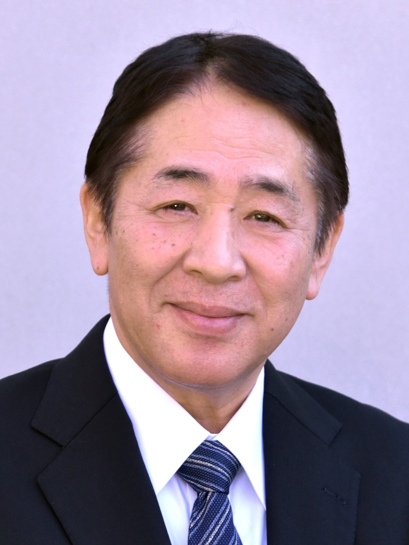 いわむろ 年治