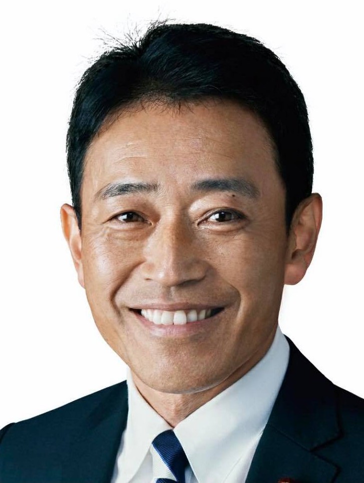田島 一成