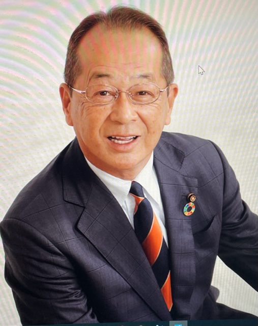 はせ かずや