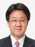 山崎 泰