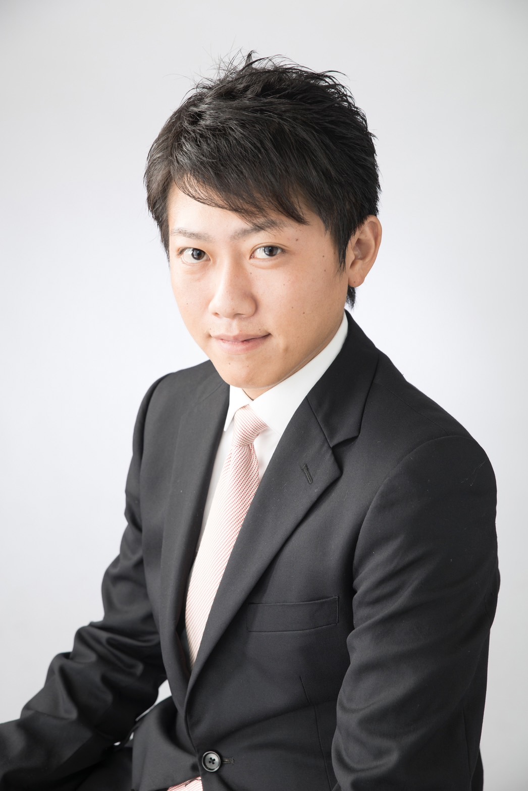 仁木 よしひと
