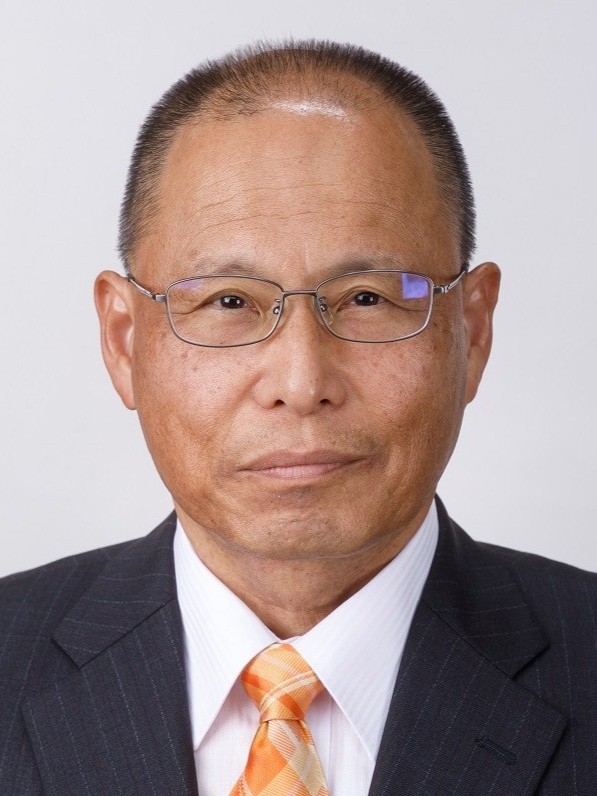 どい 基司