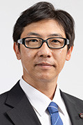 小林 たつえい