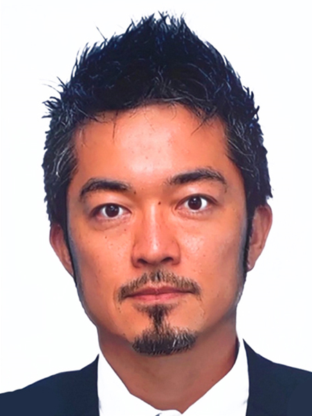 山根 健資