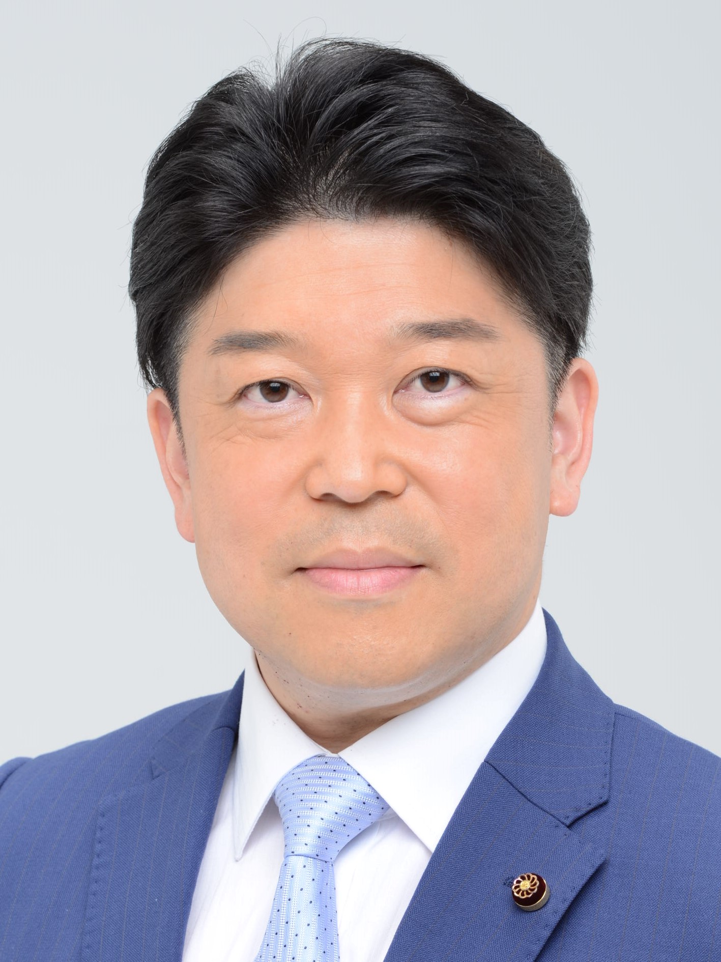 二見 英一