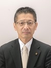 かにい 智行