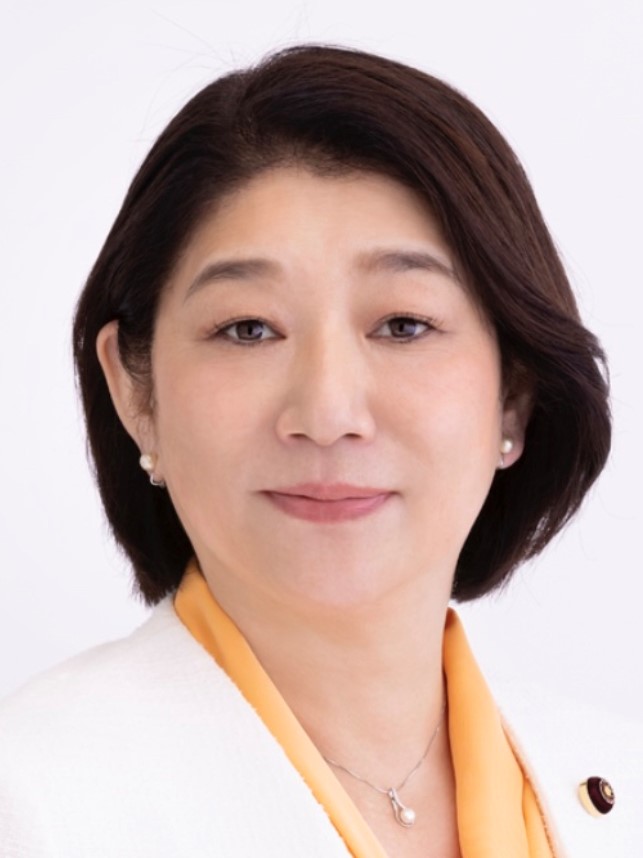 中西 よしこ