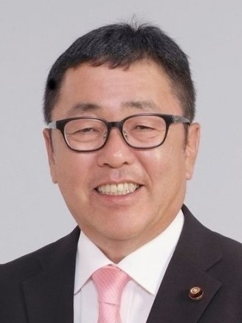 白井 義一
