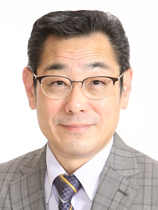古賀 しんご