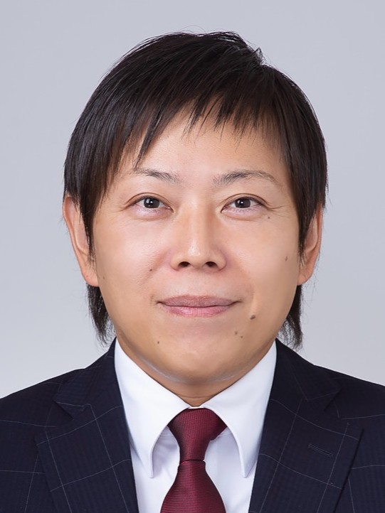 いわさき よしや