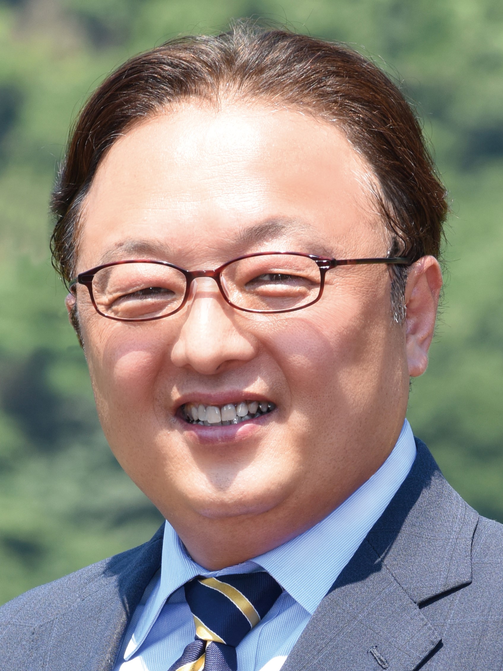 青木 よしひろ