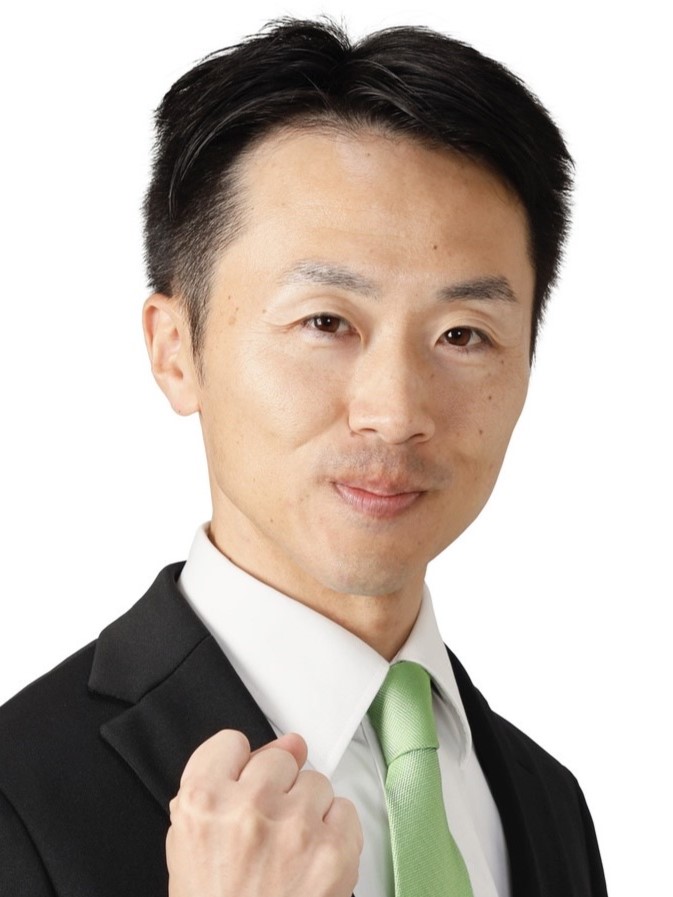 林 倫史