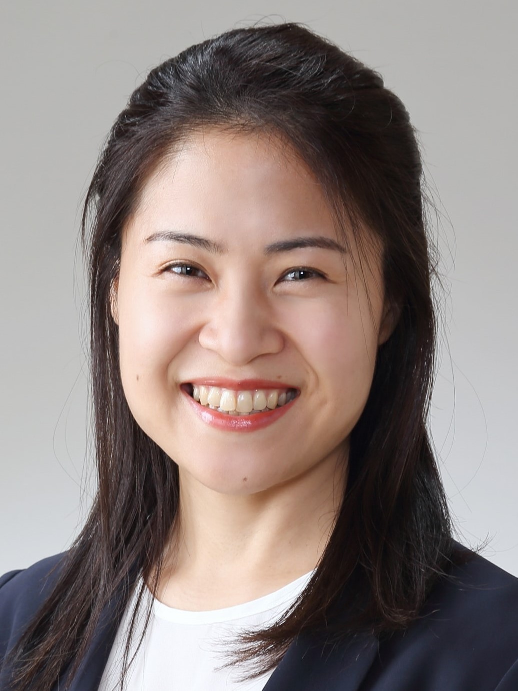 山崎 ゆいこ