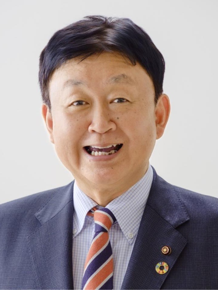 うの 修三