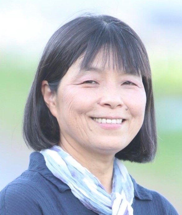 穴倉 陽子