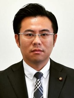 内田 ともひろ