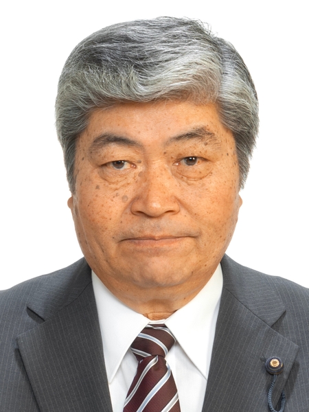 生出 栄