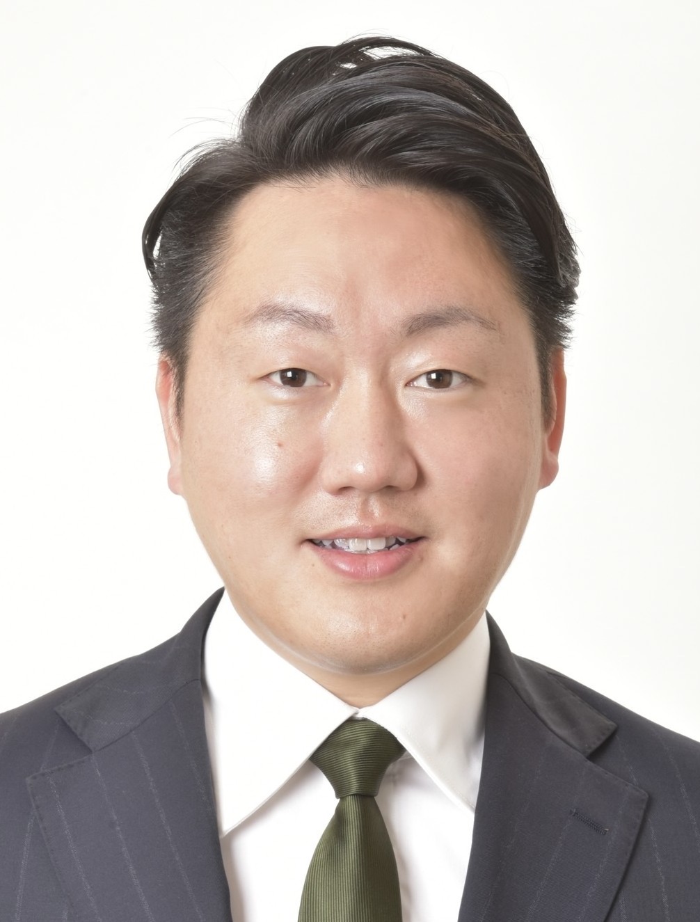 大上 やすひこ