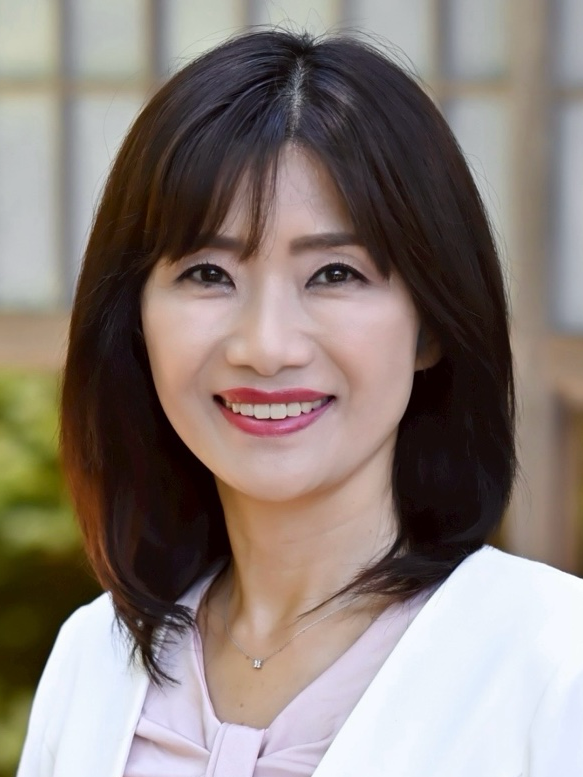 山路 さゆり